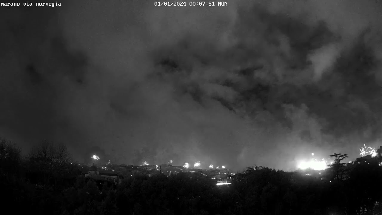 Capodanno 2024 a Marano di Napoli - vista verso collina dei camaldoli