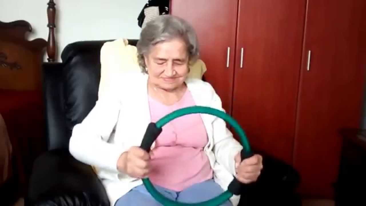 terapia física en adulto mayor fisiovital bogota - YouTube terapia física en adulto mayor fisiovital bogota - YouTube