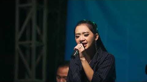 Rena movies(kdi)-tiada guna-new vaganza live in gadel gresik