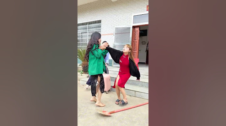和老公吵架回了娘家，兒子打電話說家裏昨天來了兩個女的，又是洗衣服又做飯，晚上還在家裏睡覺！氣得我抄起家夥就趕回去，回家一看原來是婆婆和小姑子！這爺倆也太損了# 搞笑#情感#劇情#人生百態#shorts