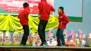 Teenage Kpop Dance Battle 2011