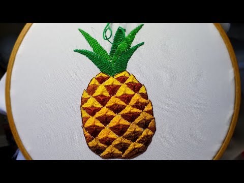 Video: Patrón Attinge Alla Tendenza Estiva Con New Patrón Citrónge Pineapple