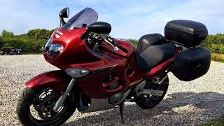Suzuki GSX750F walk around the bike