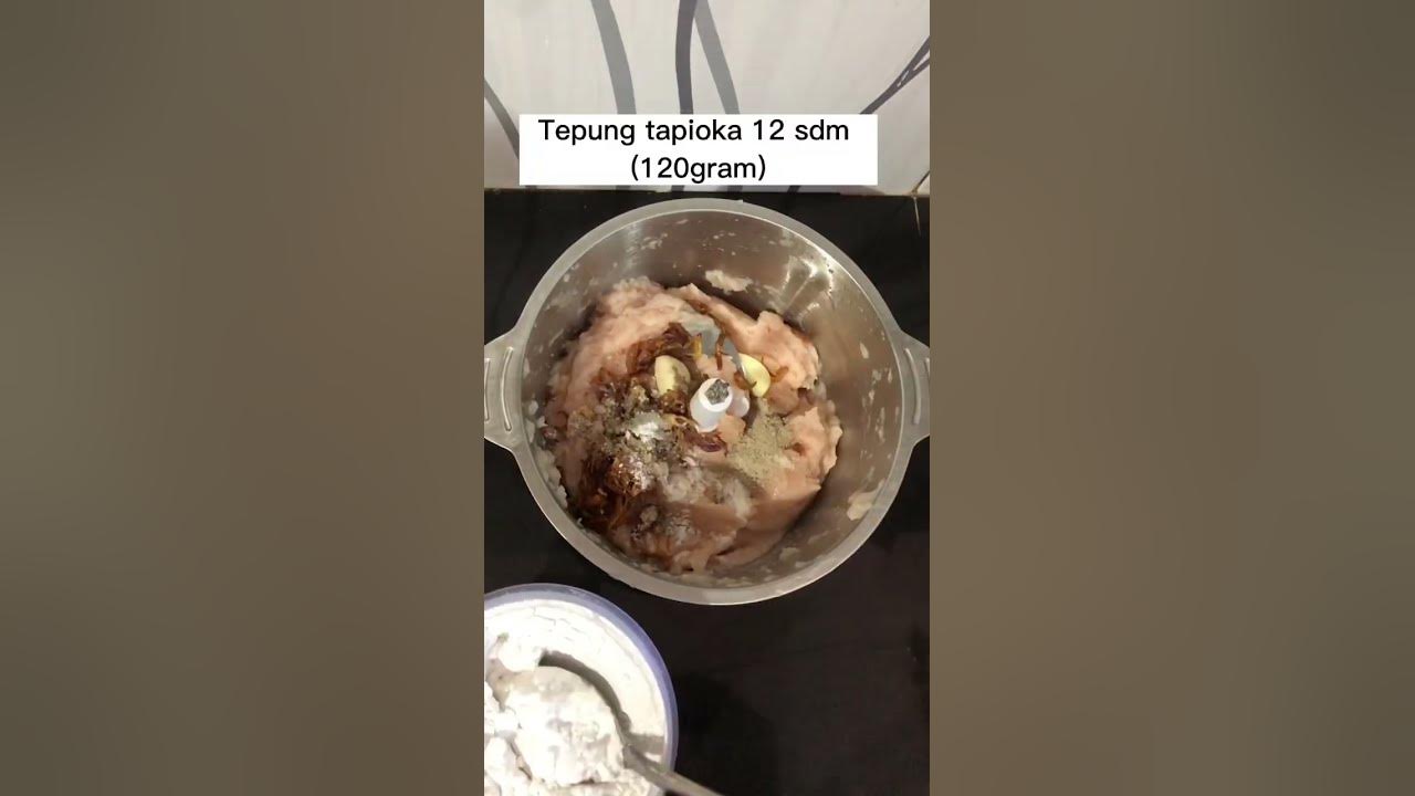 CARA MEMBUAT BAKSO AYAM #baksoayam #bakso #caramembuatbakso #baksosapi #shorts @kartinipasaribu