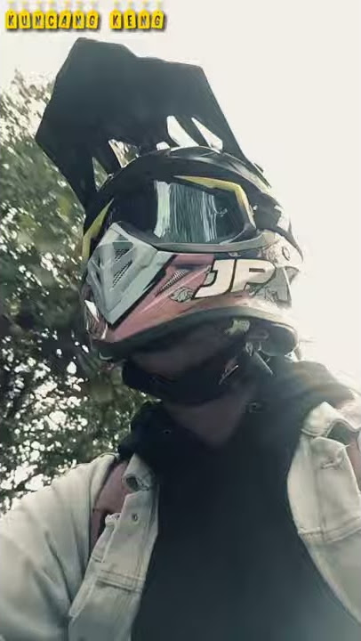 Story wa ala motovloger