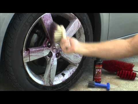 Recessed Wheel Lug Nut Cleaning & Polishing Brush, clean lug nuts