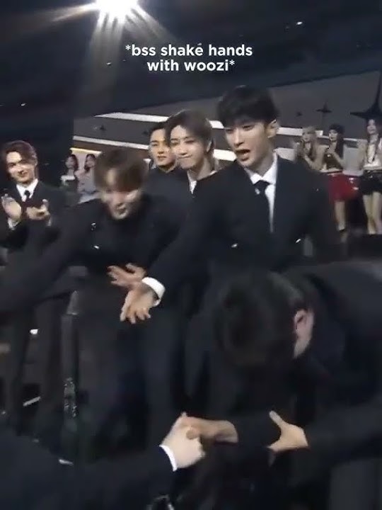 when bss shake hands with seventeen and woozi-nim 🤣 #seventeen #seungkwan #dokyeom #hoshi #woozi