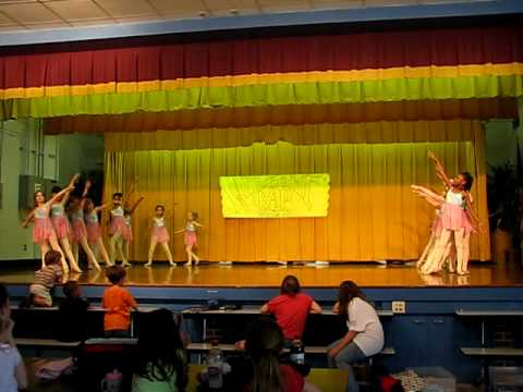 Emily Lawrence rehearsal ballet performance at Rut...