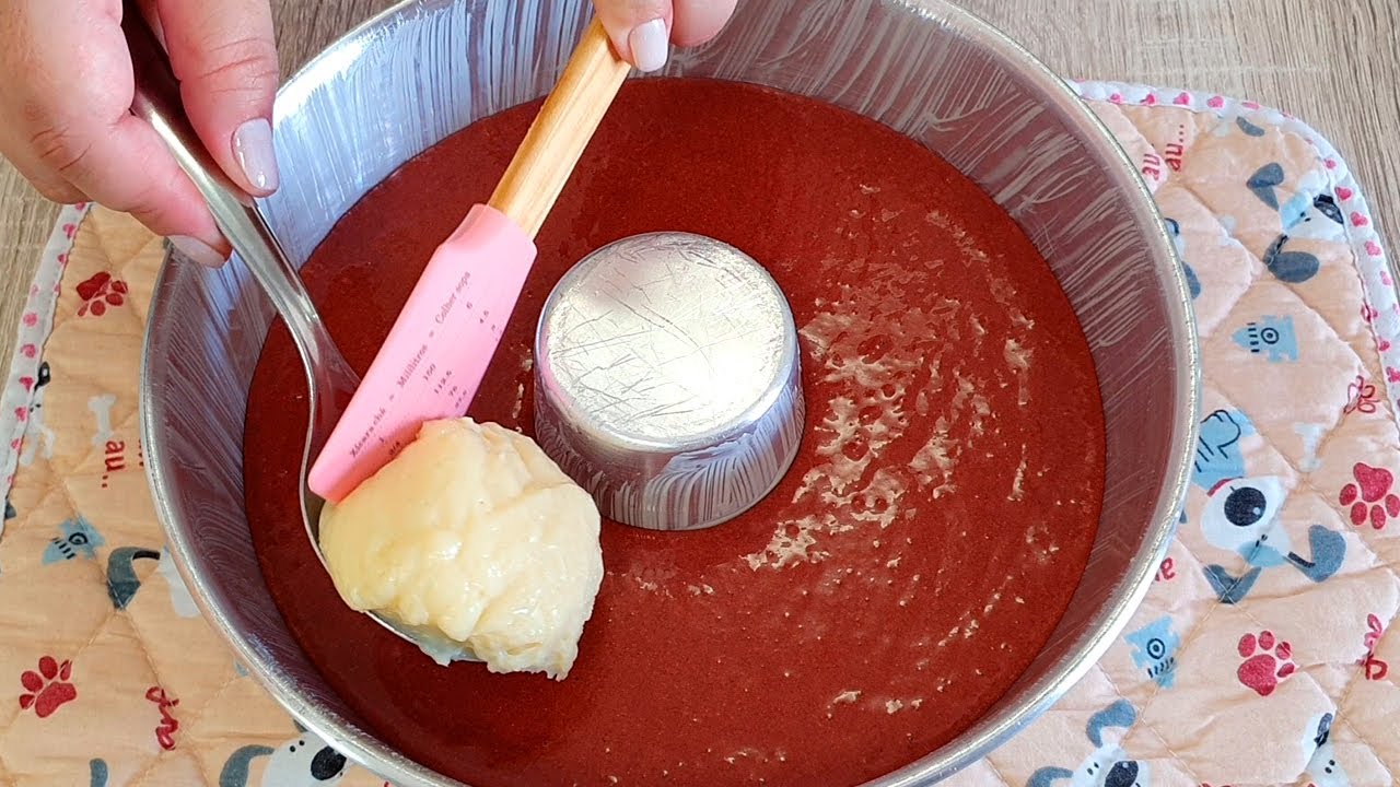 Вы пробовали такой красный бархат? Уже фаршировано из духовки! [Активировать перевод]