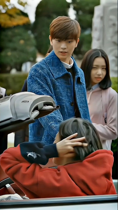 The rich boy came to drop her off at college 🔥 #shorts #kdrama #goblin #kimgoeun #yooksungjae