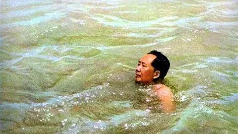 毛主席游泳 CHAIRMAN MAO LIKES SWIMMING - 天天要闻