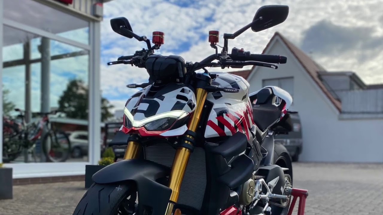 Streetfighter V4S Pikes Peak
