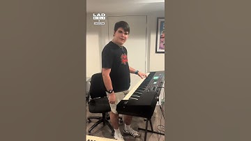 De man in je telefoon die ringtones afspeelt 🤣👏 (🎥: TT/ sunpeoplefunk)