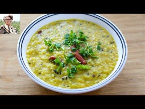 dinner-in-10-minutes---healthy-moong-dal-khichdi-for-weight-loss---skinny-recipes