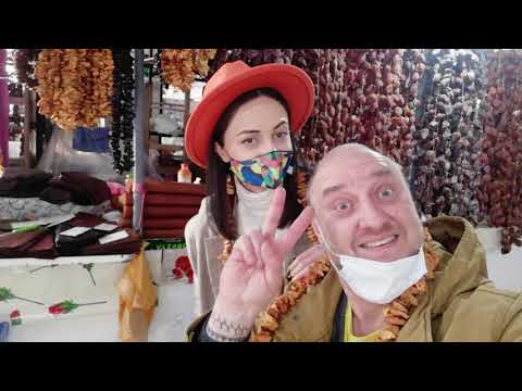 მე ვარ ფერმერი და უცხო სუნელი-საახალწლო გადაცემა