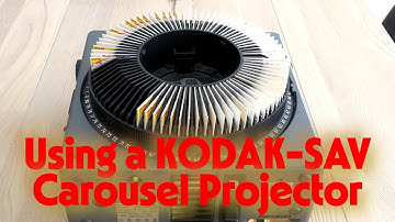 KODAK SAV2050 35mm Slide Projector