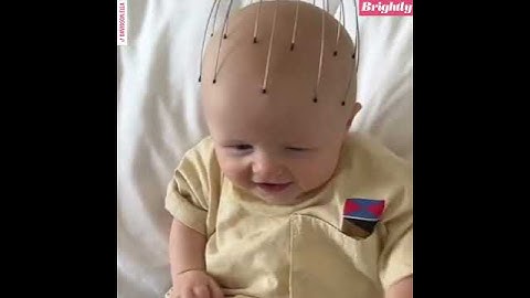 Watch this baby's amazing reaction to a head massager l GMA