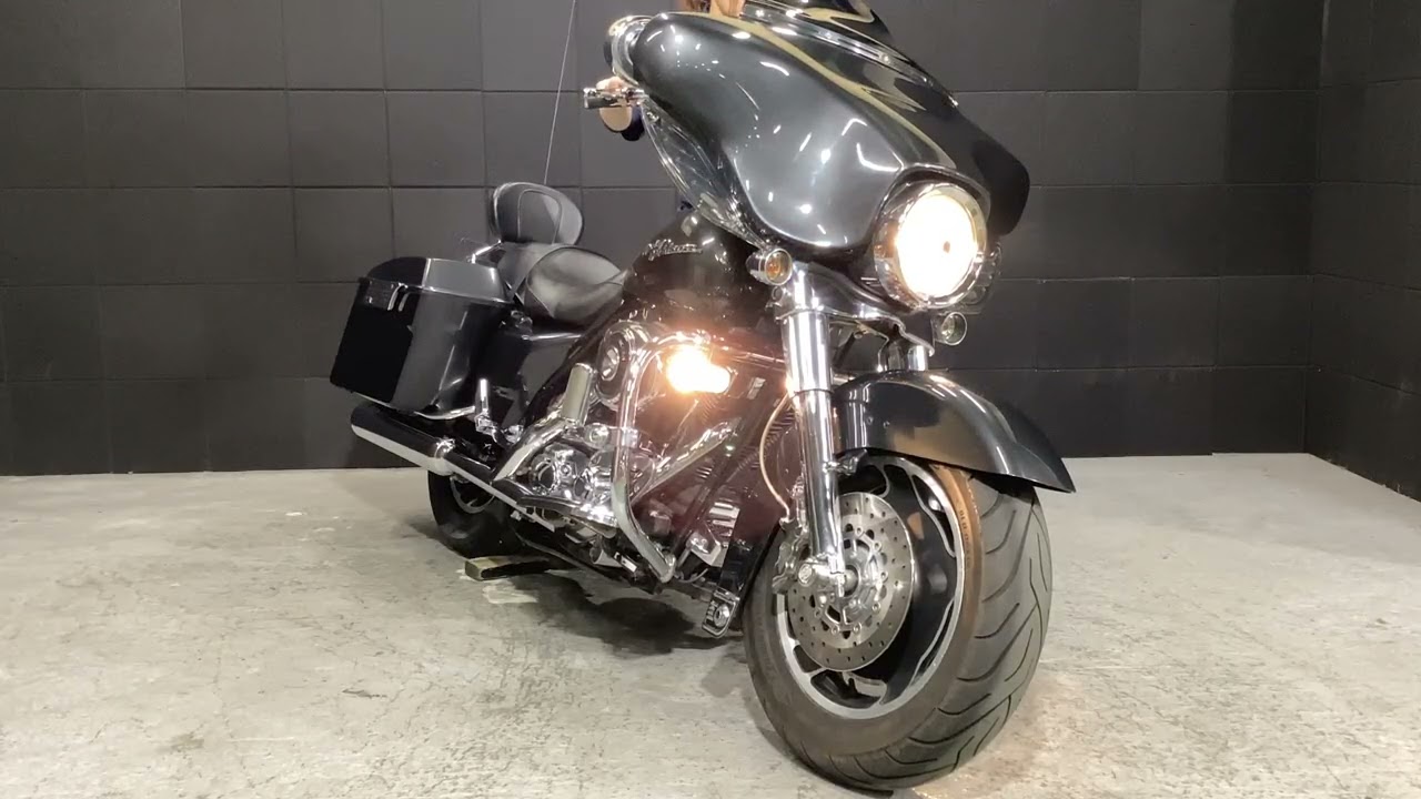 ハーレーダビッドソンFLHX1450 ストリートグライド ロー＆ロングな