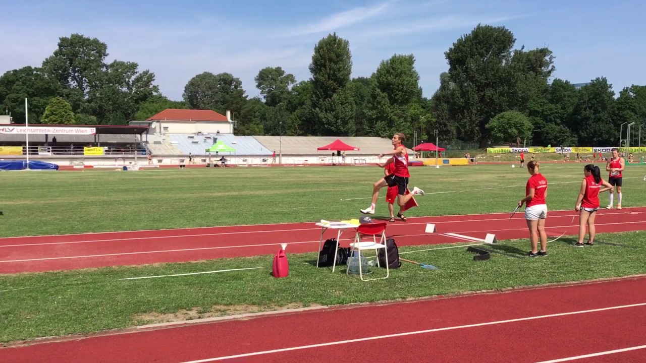 BLC-U18 2017: Leo Lasch 13,71m