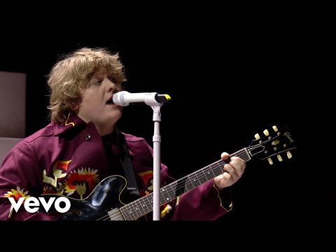 Lewis Capaldi - Forget Me (Live at The BRIT Awards 2023)