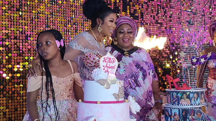 MOMENT KEMI KOREDE SPOTTED WITH CUTE DAUGHTER AS SHE CUT HER CAKE @ HER  BIRTHDAY PARTY