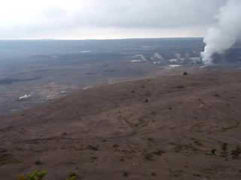 Video: Inzicht In De Vulkaan-toeristenindustrie Op Hawaï