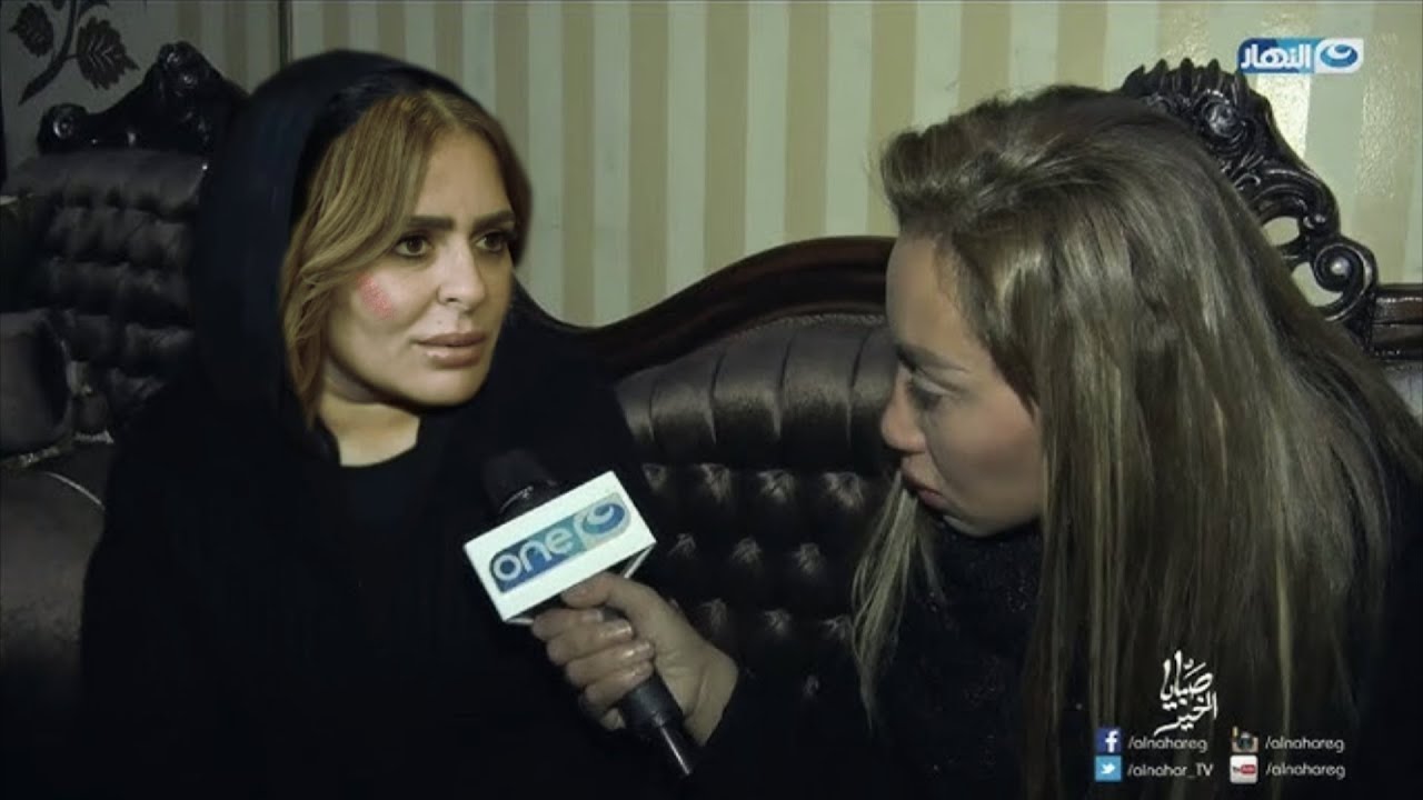 ضربني علقة موت عشان قولت هتجوز: انيهار مها الصغير طليقة الفنان احمد السقا علي الهواء