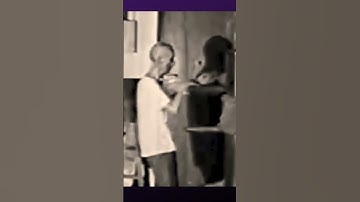 Ip Man practicing Wing Chun Wooden Dummy  - Old/Real Footage