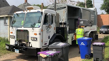Advanced Disposal Pete Labrie MSL Garbage Truck