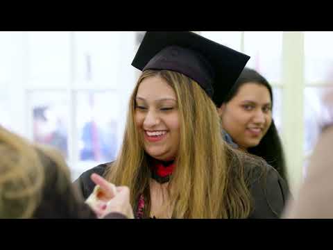 Spring Graduation 2022 | University of Essex Online