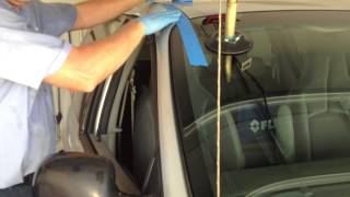 How to install windshield on a 2003 Dodge Caravan with the Rolladeck How To Replace 2005 Chrysler 300 Windshield Set With The Rolladeck System