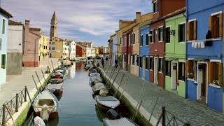 Late to Sidewalk Cafe (Malfrue en la Trotuara Kafejo)