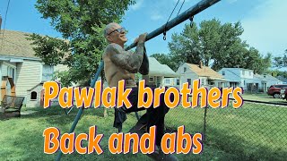 Jesse  and Justin Pawlak brothers workout today back and abs 💪