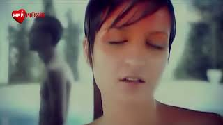 Metro Mevsim Sonbahar - Official Video