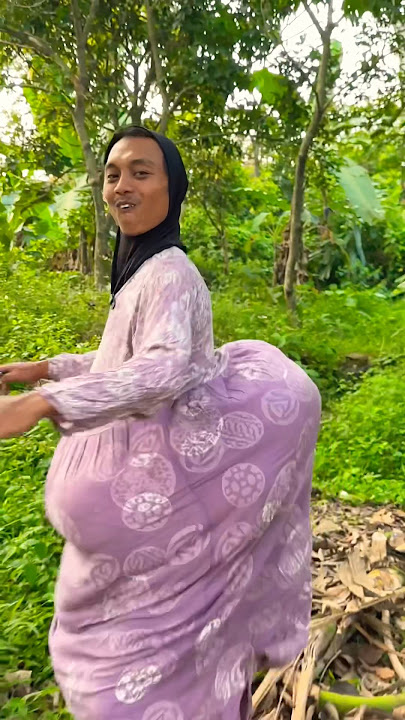 Emak kalian gemuk juga gak ?