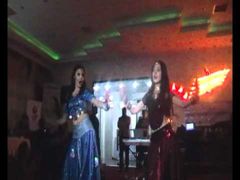 Holi celebration-kajra re(Oksana & Laman)