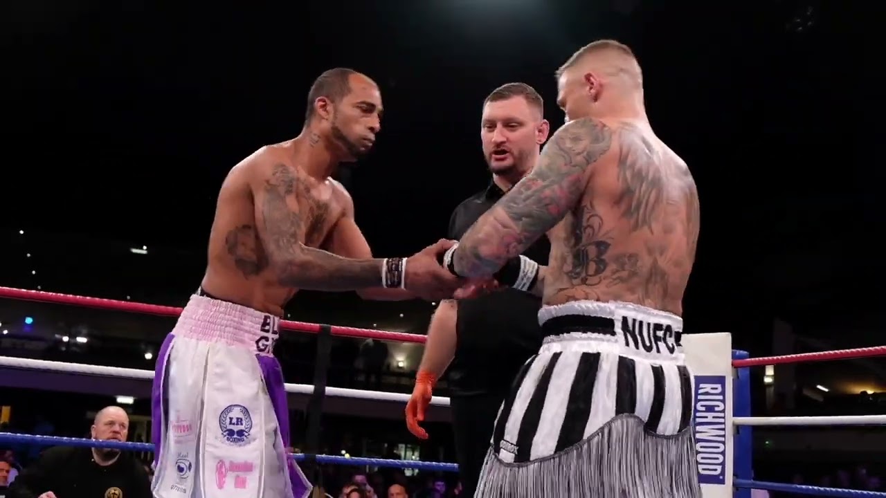 FIGHT 16 UKBC: JOHN DIXON V NATH MASSEY