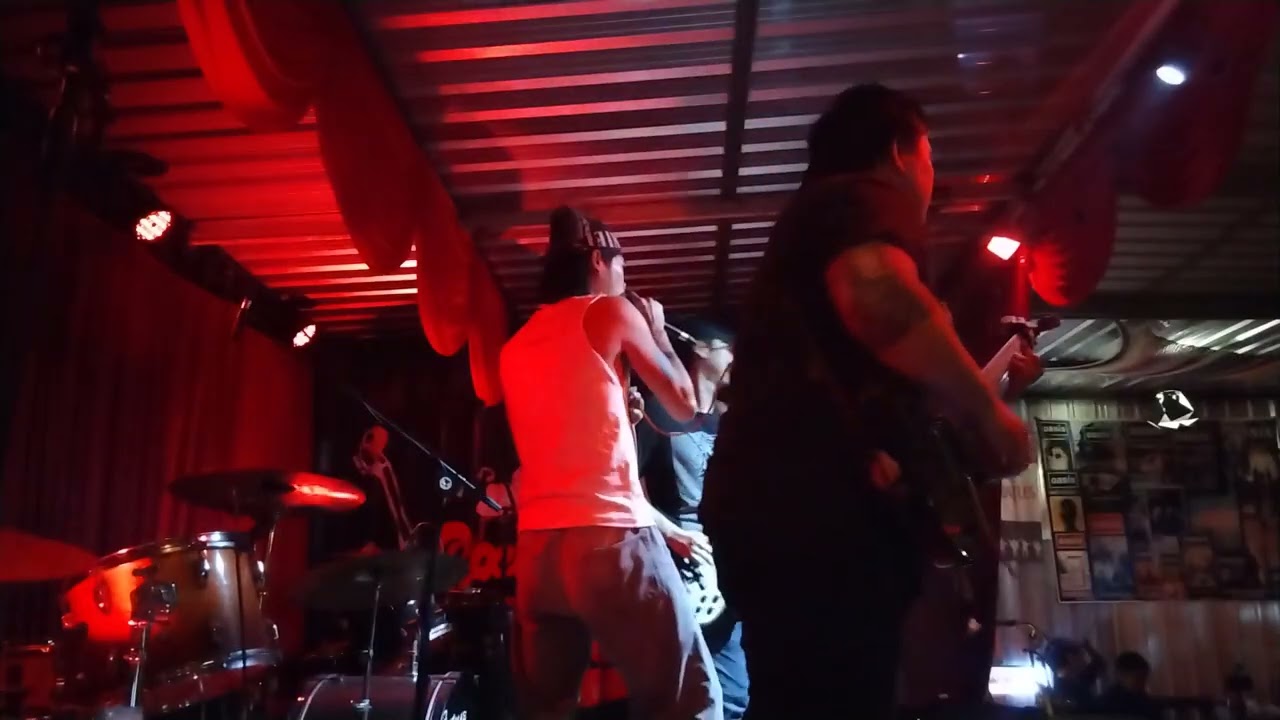 วงสว่าง​ -​ อีสานเขียวฮิปปี้ที่ราบสูง LIVE​  Rockin' bar​ (26/1/2026)​