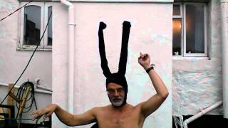 Full Ice Bucket Challenge (with added abjection) News