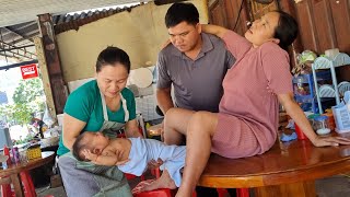 full video: pregnant woman gives birth at home. daily life