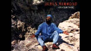 Watch Beres Hammond Reggae Calling video