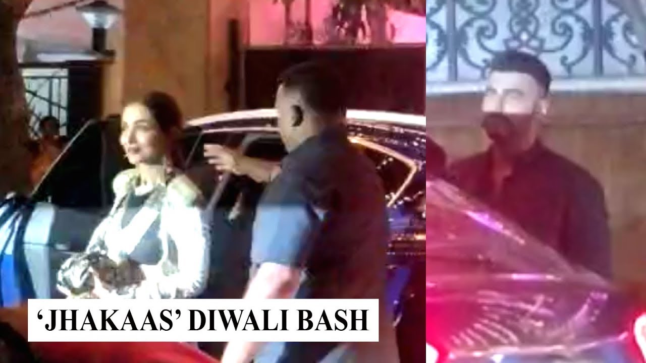 Malaika Arora, Arjun turn heads as they arrive together for Anil Kapoor's Diwali bash