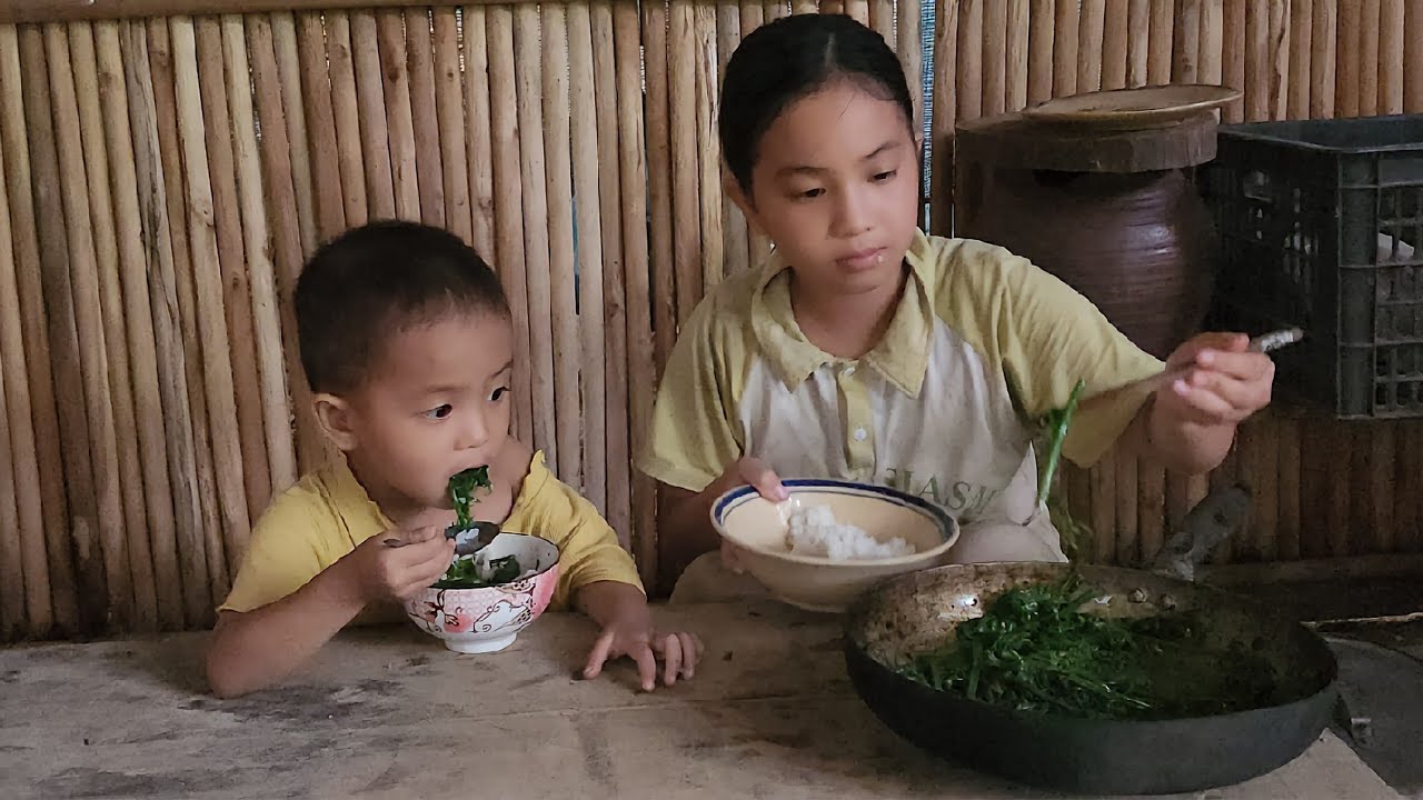 Drunk Dad, Mom Leaves Home… How Will This Poor Little Baby Survive?