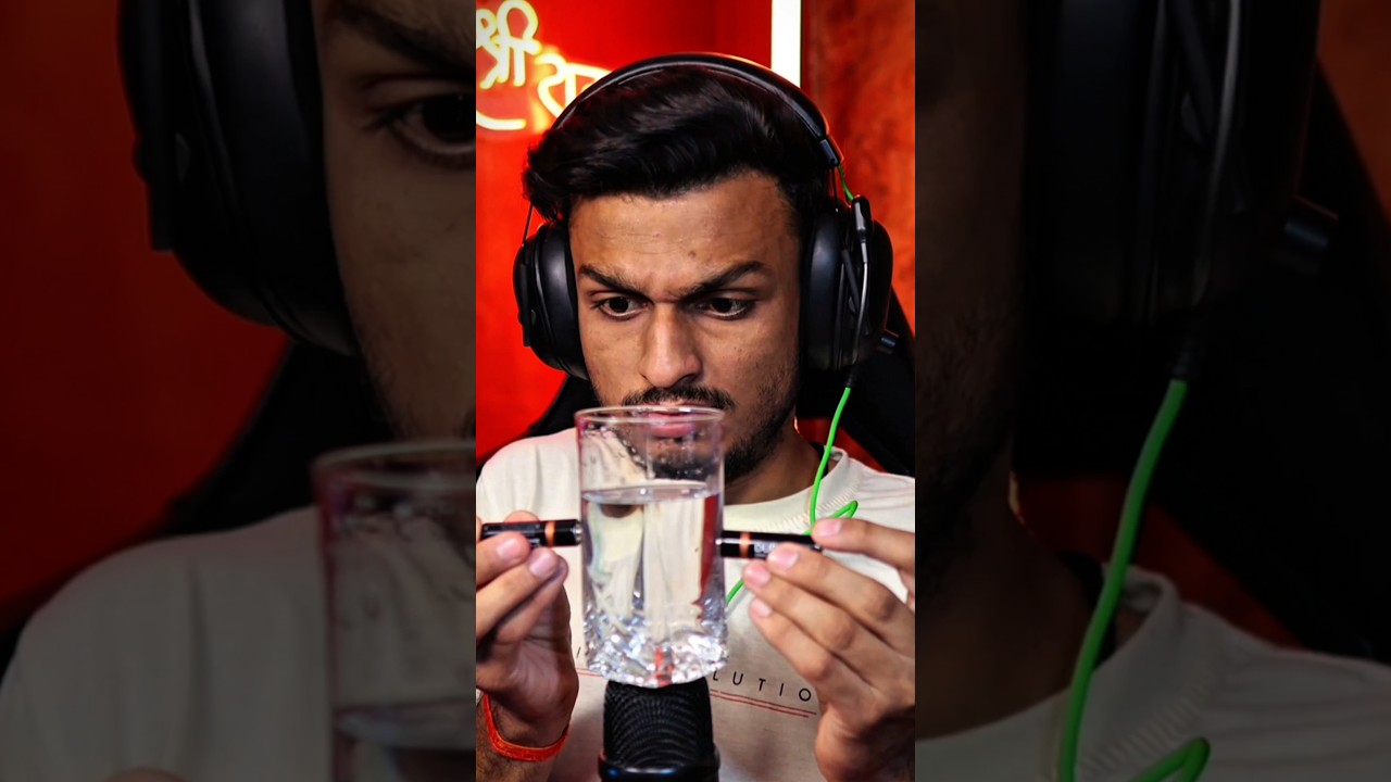 Glass Me Bawandar 😱 Real Hai Ya Fake..?