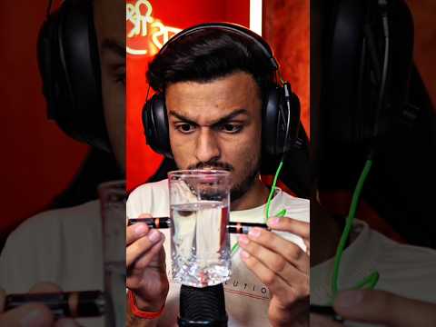 Glass Me Bawandar 😱 Real Hai Ya Fake..?