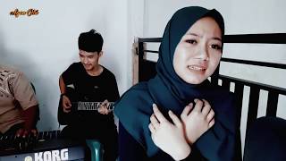 CINTA YANG PUDAR || COVER || By.Risa ammora.