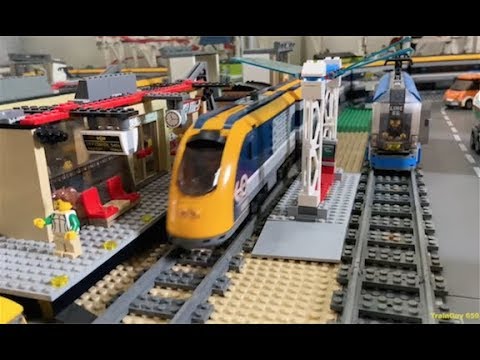 ignorere Underholde snigmord Lego Train Loop, in and around the house 2020 - YouTube