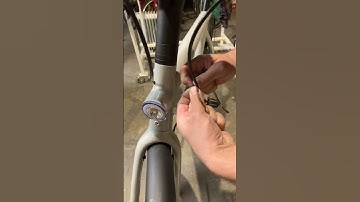 How to assemble the Front basket for your VanMoof S5 and A5. #vanmoof #blurby #vanmoofer