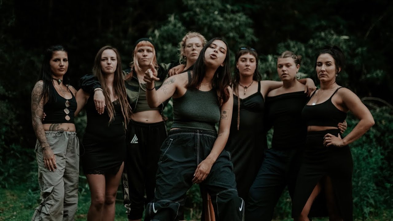 Mahsa Amini (Tribute) - Grace Chia (Official Music Video)