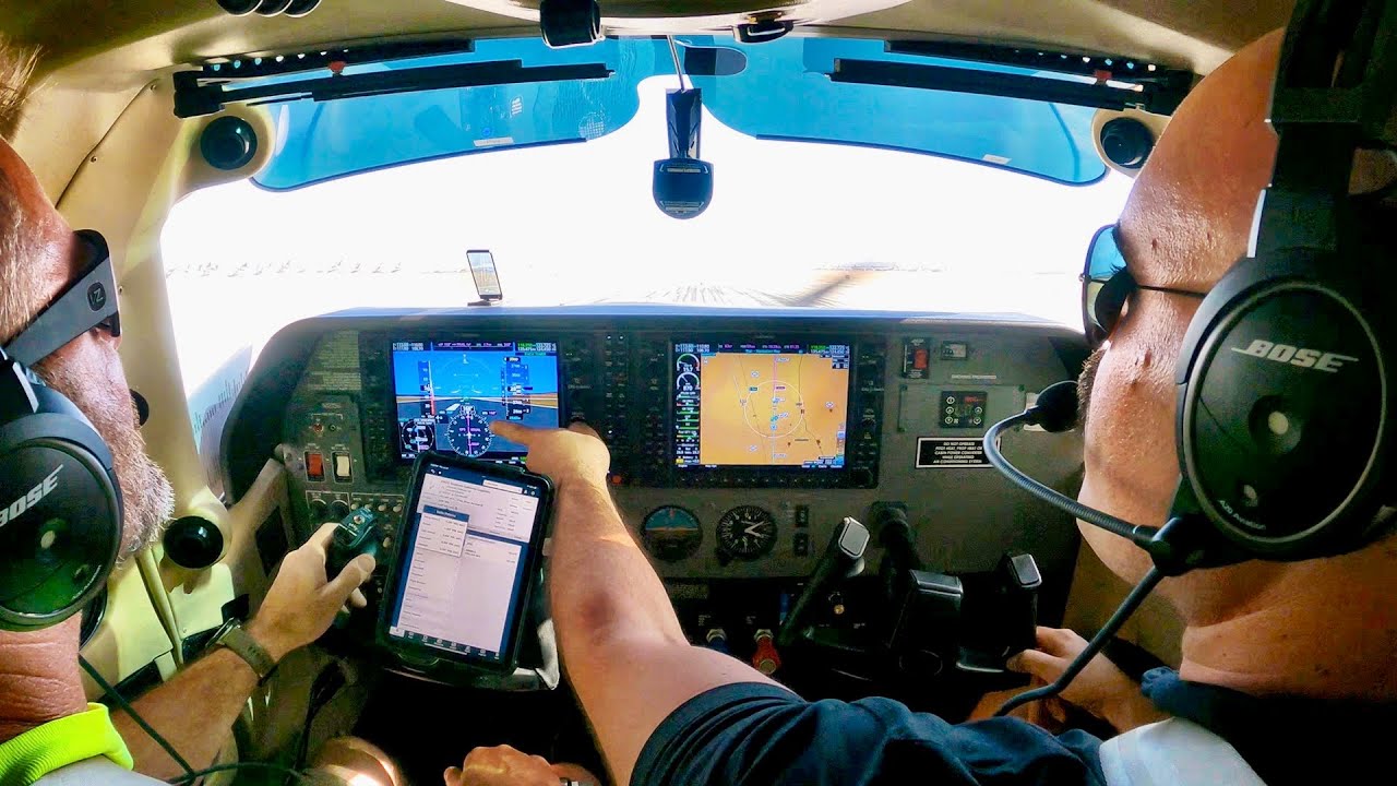 Proper CROSSWIND Corrections on Landing Demonstrated YouTube